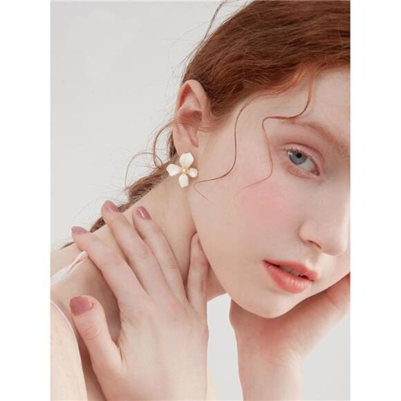 Pink Flower Dangle Earrings – Elegant Pearl-Embellished Design - Picture 5 of 5